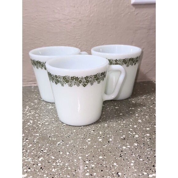 Pyrex Crazy Daisy White Milk Glass Green Floral Coffee Mug Vintage (3) - Picture 2 of 3